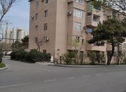 Satılır 2 otaqlı 52 m2 köhnə tikili Bakı Dövlət Universiteti