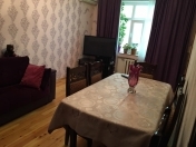 Satılır 3 otaqlı 72 m2 köhnə tikili 9 mkr