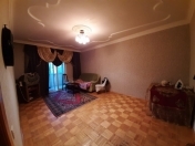 Satılır 2 otaqlı 41 m2 köhnə tikili Qara Qarayev m.