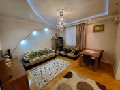 Satılır 3 otaqlı 80 m2 köhnə tikili 9 mkr