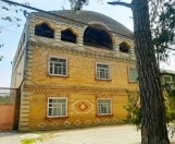 Satılır 10 otaqlı 900 m2 həyət evi Xaçmaz