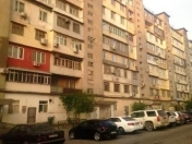 Satılır 4 otaqlı 100 m2 köhnə tikili Montin