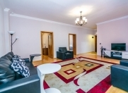 Satılır 4 otaqlı 120 m2 köhnə tikili Four Seasons otel