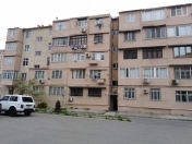 Satılır 2 otaqlı 42 m2 köhnə tikili Heydər Məscidi