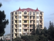 Satılır 3 otaqlı 77 m2 yeni tikili Moskva univermağı