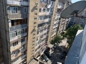 Satılır 3 otaqlı 80 m2 köhnə tikili 8 mkr