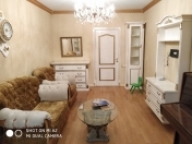 İcarəyə verilir 3 otaqlı 60 m2 köhnə tikili Elmlər Akademiyası m.