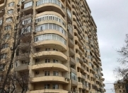 Satılır 3 otaqlı 163 m2 yeni tikili Nizami m.