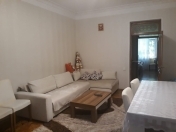 Satılır 4 otaqlı 90 m2 köhnə tikili 28 may