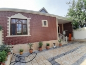 Satılır 4 otaqlı 125 m2 həyət evi Bakıxanov