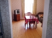 Satılır 4 otaqlı 90 m2 həyət evi Binə ticarət mərkəzi