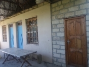 Satılır 2 otaqlı 1000 m2 həyət evi Şəmkir