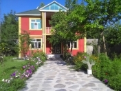 İcarəyə verilir 4 otaqlı 120 m2 həyət evi Qəbələ