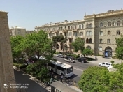 Satılır 3 otaqlı 85 m2 köhnə tikili Space TV