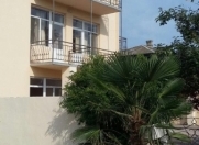 İcarəyə verilir 12 otaqlı 300 m2 bağ evi Xaçmaz