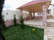 İcarəyə verilir 4 otaqlı 200 m2 bağ evi Mərdəkan