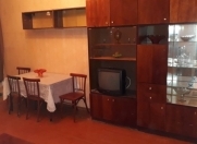 Satılır 2 otaqlı 50 m2 köhnə tikili 3 mkr