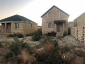 Satılır 8 otaqlı 200 m2 həyət evi Saray