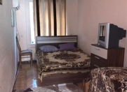 İcarəyə verilir 2 otaqlı 55 m2 köhnə tikili İnşaatçılar m.