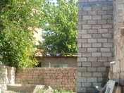 Satılır 10 otaqlı 2500 m2 həyət evi Xaçmaz