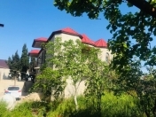 Satılır 6 otaqlı 1000 m2 həyət evi Əhmədli