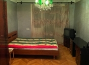 İcarəyə verilir 3 otaqlı 70 m2 köhnə tikili Elmlər Akademiyası m.