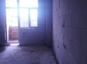 Satılır 1 otaqlı 64 m2 yeni tikili Qara Qarayev m.