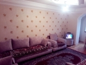Satılır 4 otaqlı 110 m2 köhnə tikili Qara Qarayev m.