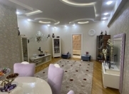 Satılır 4 otaqlı 125 m2 yeni tikili İnşaatçılar m.