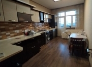Satılır 3 otaqlı 130 m2 yeni tikili 4 mkr
