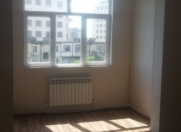 Satılır 2 otaqlı 60 m2 köhnə tikili Memar Əcəmi m.