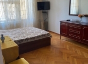 İcarəyə verilir 1 otaqlı 30 m2 köhnə tikili Beşmərtəbə