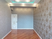 Satılır 4 otaqlı 140 m2 yeni tikili Xırdalan