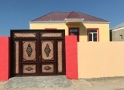 Satılır 4 otaqlı 72 m2 həyət evi Binə