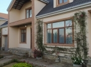 Satılır 6 otaqlı 180 m2 bağ evi Buzovna