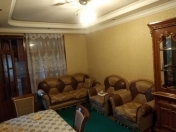 Satılır 2 otaqlı 60 m2 köhnə tikili 1 mkr