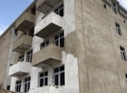 Satılır 3 otaqlı 75 m2 köhnə tikili Xırdalan