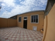 Satılır 3 otaqlı 74 m2 həyət evi Binə