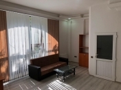 İcarəyə verilir 2 otaqlı 85 m2 ofis Nizami m.