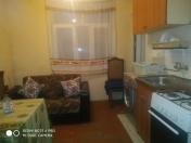 İcarəyə verilir 2 otaqlı 60 m2 köhnə tikili Elmlər Akademiyası m.