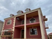 İcarəyə verilir 16 otaqlı 270 m2 bağ evi Ramana
