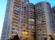 Satılır 4 otaqlı 127 m2 yeni tikili Həzi Aslanov m.