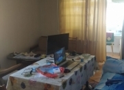 İcarəyə verilir 1 otaqlı 41 m2 köhnə tikili Elmlər Akademiyası m.