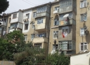 Satılır 3 otaqlı 70 m2 köhnə tikili Biləcəri