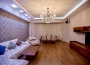 Satılır 3 otaqlı 140 m2 yeni tikili Badamdar