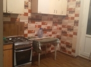 İcarəyə verilir 3 otaqlı 80 m2 köhnə tikili Xalqlar Dostluğu m.