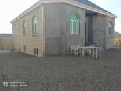 Satılır 6 otaqlı 160 m2 həyət evi Göygöl
