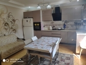 Satılır 8 otaqlı 150 m2 həyət evi Sumqayıt