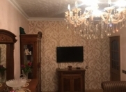 Satılır 2 otaqlı 70 m2 köhnə tikili Həzi Aslanov