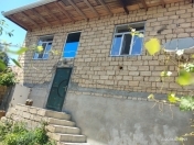 Satılır 5 otaqlı 240 m2 həyət evi Binəqədi